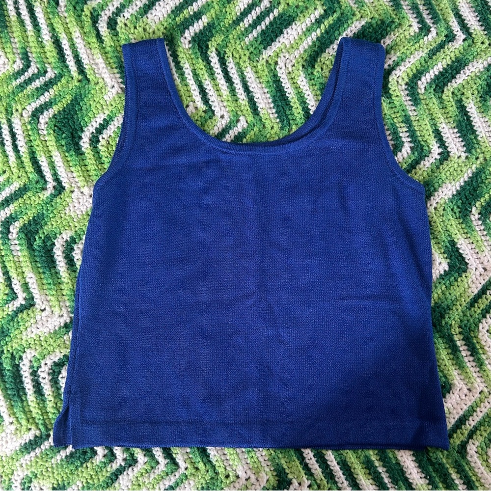 St John blue knitted top